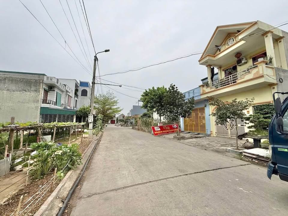 Bán đất 100m² hướng Tây đối diện BigC Hải Hậu - Sổ đỏ sẵn sàng