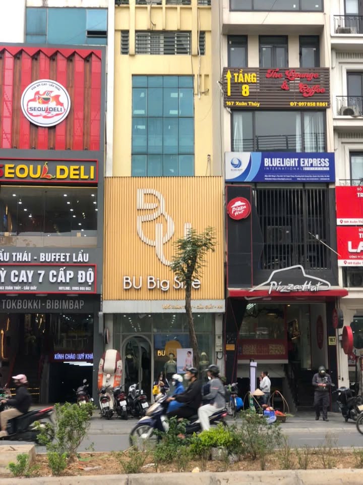 Nhà Phố Xuân Thủy Cầu Giấy 600m² - Mặt tiền kinh doanh đỉnh!