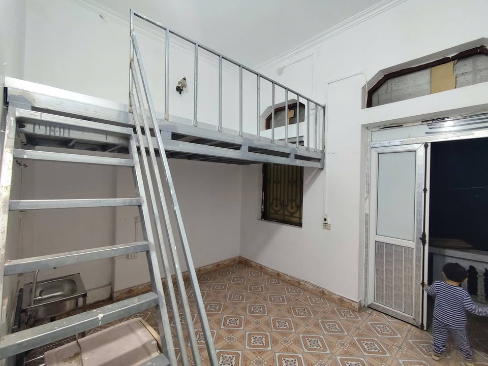 Phòng Trọ 35m² Gác Lửng Gần Chợ Thứa, Mỹ Hào - Sẵn Sàng Cho Thuê