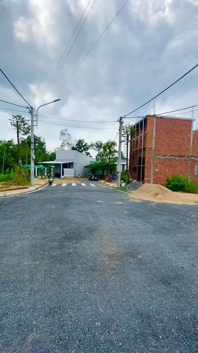 Bán Nền Đẹp 98m² TP Cần Thơ - Giá 890 Triệu, Sổ Hồng Sẵn Sàng