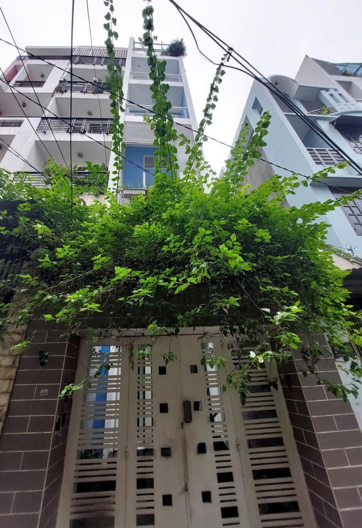 Nhà HXH Tô Hiến Thành Q10 - 54m², 6 Tầng, Sổ Hồng Sẵn Sàng