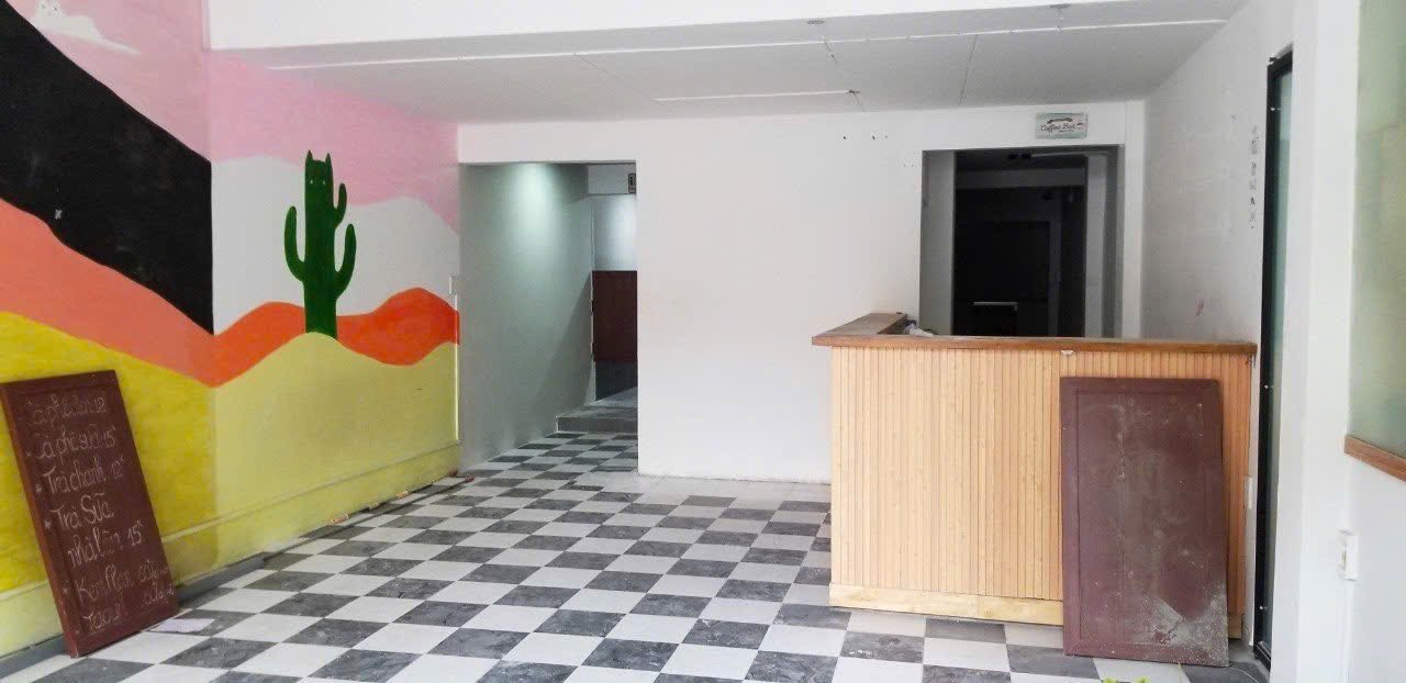 Cho thuê nhà 3 tầng mặt tiền Lê Lợi, Hải Châu 75m² - Kinh doanh đa ngành nghề