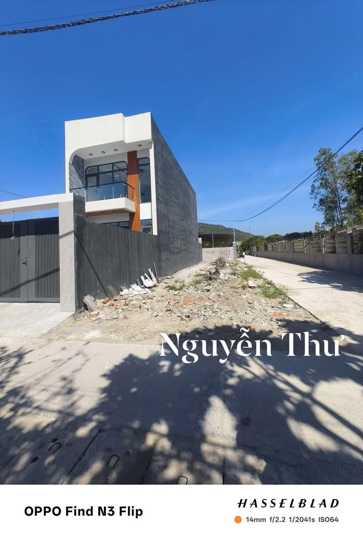 Đất Nền Long Hải 120m² Sổ Riêng - 2 Mặt Tiền Đường Xe Tải