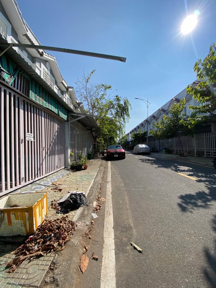 Nhà nguyên căn Khu Hoàng Quân Trà Vinh 4 triệu - Sẵn sàng ở ngay!