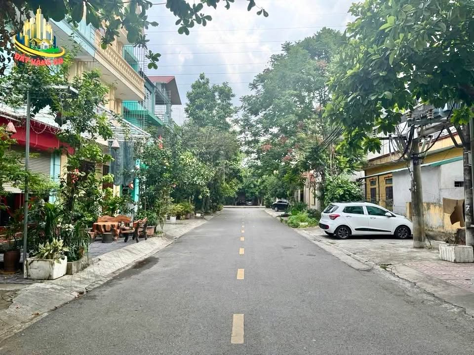 Đất đầu ve mặt tiền 6m Nam Bình, Ninh Bình - Giá 4 tỷ