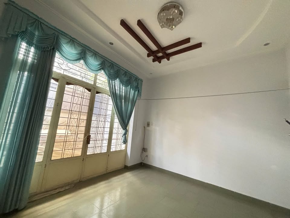 Nhà Phố Quốc lộ 20, Bảo Lâm 90m² - Mặt tiền kinh doanh, giá 13 triệu!