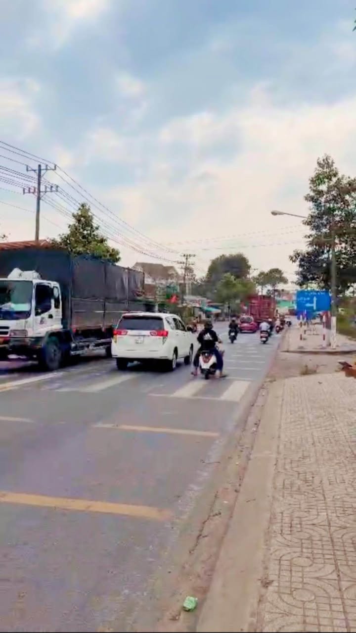 Mặt Tiền Kinh Doanh DT 747, Bình Tân - 738m² Giá Tốt