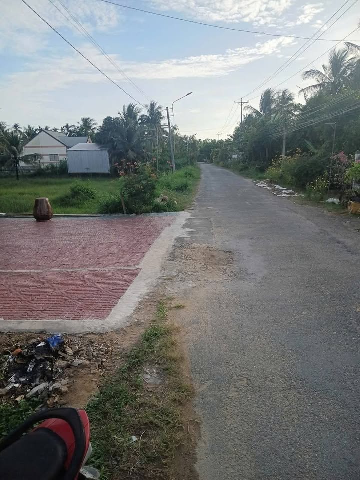 Bán Đất Mặt Tiền Trương Văn Kỉnh, Trà Vinh - 750m² Giá 1.2 Tỷ, Kinh Doanh Đắc Lợi