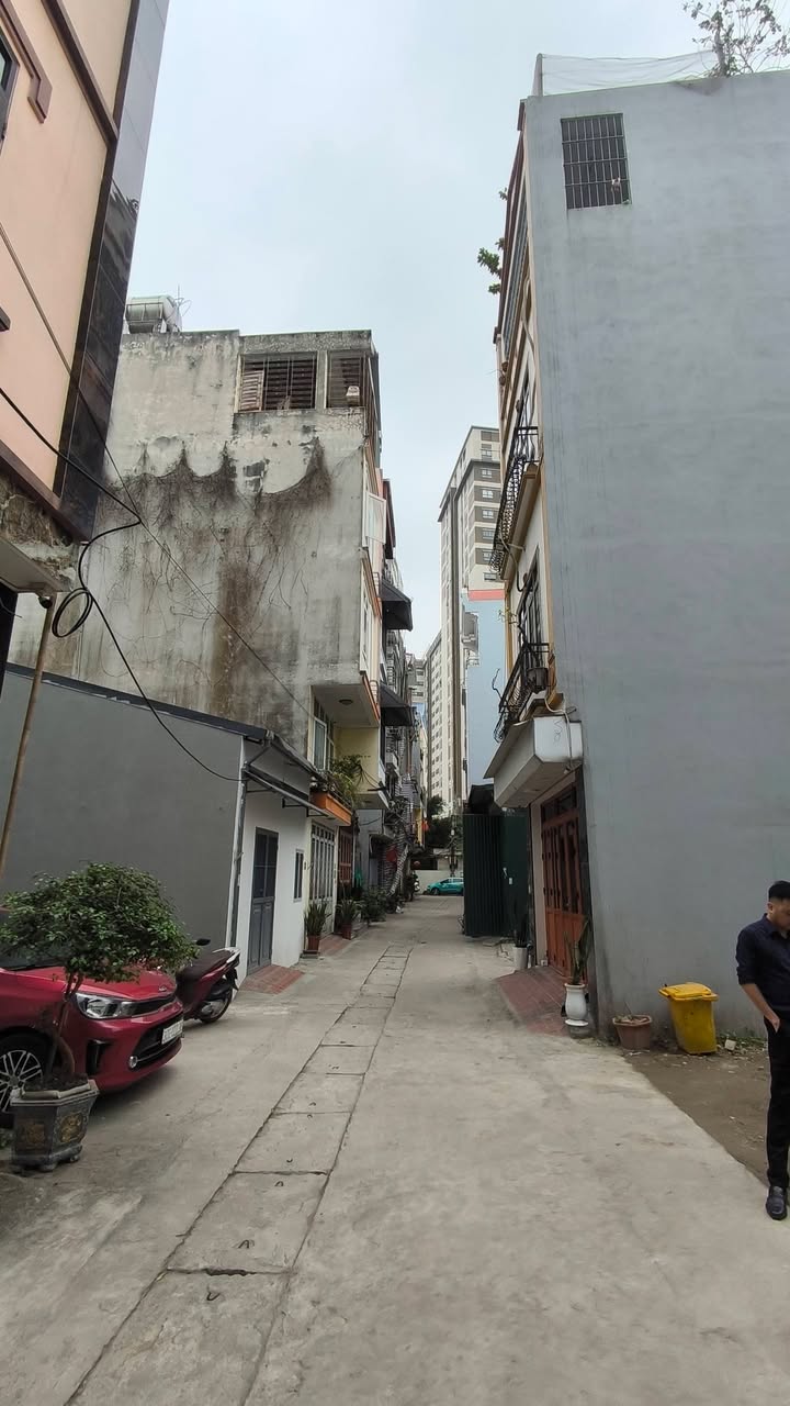 Nhà Phố Xốm Hà Đông 48m² - 5 Tầng, Kinh Doanh Đỉnh Cao, Sổ Sẵn Sàng