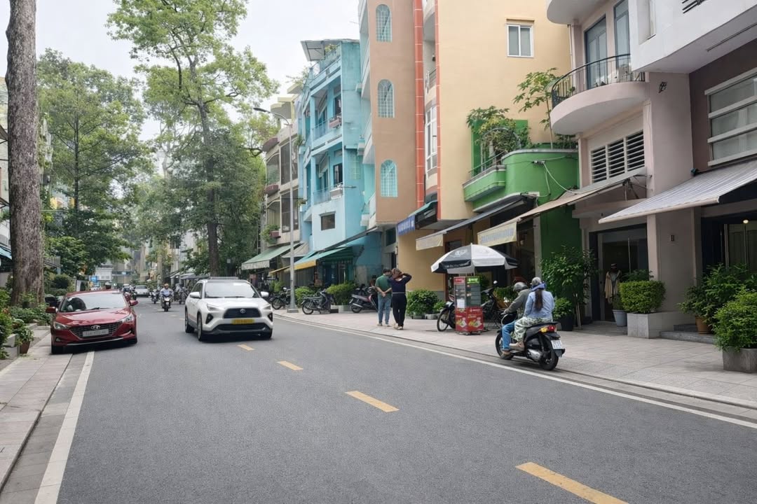 Nhà Mặt Tiền Kinh Doanh Lý Thường Kiệt, 75m², 3PN, Q12 - Giá Tốt