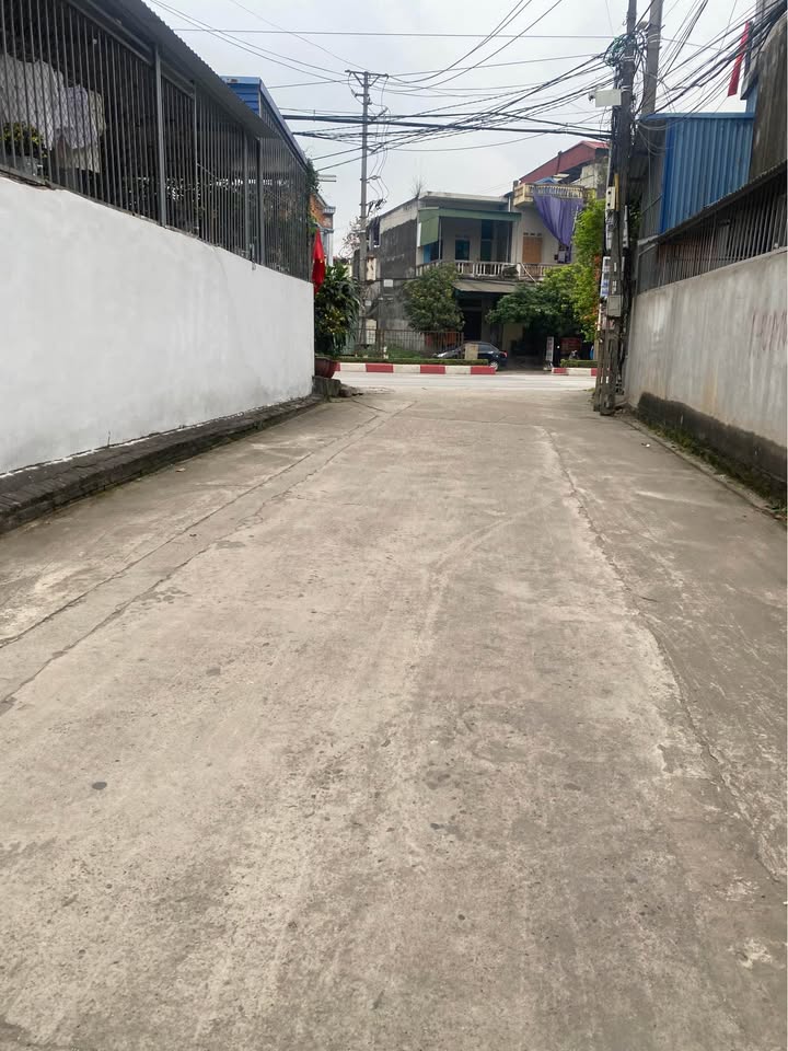 Đất nền Tích Lương 600m² 2.6 tỷ - Sổ đỏ chính chủ