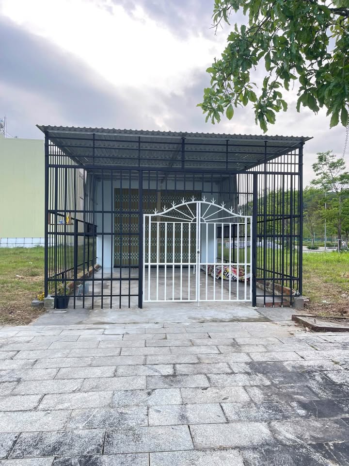 Cho thuê nhà mặt tiền 24m, P. Trương Quang Trọng, Quảng Ngãi - KD sầm uất