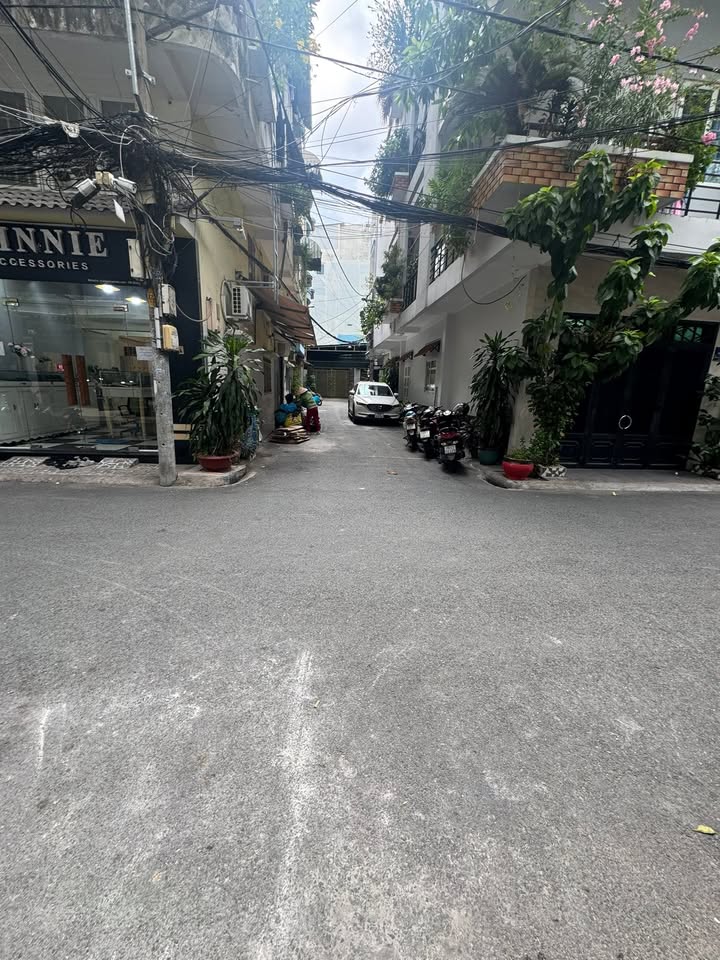 Cho thuê Studio Full Nội thất, Hẻm Xe Tải Quận 10 - 4.8 Triệu/Tháng