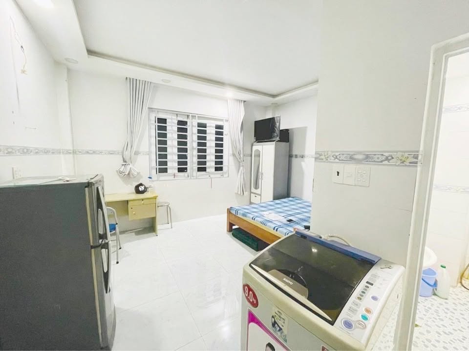 Nhà Nguyên Căn Gò Vấp 20m² Giá 3.3 Triệu - Sẵn Sàng Dọn Vào