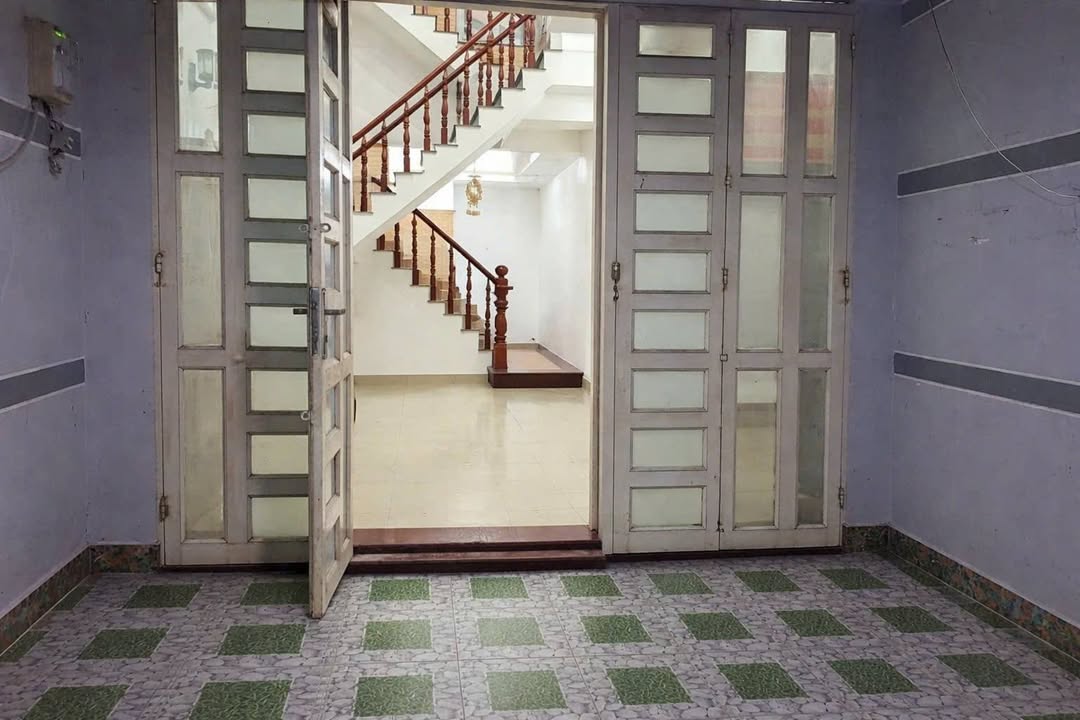 Nhà Full Nội Thất 3PN, Q12 - Hẻm Xe Hơi, Giá 9 Triệu/Tháng