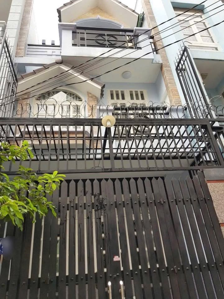 Nhà nguyên căn Gò Vấp 72m² giá 15 triệu/tháng - Sẵn sàng ở ngay!