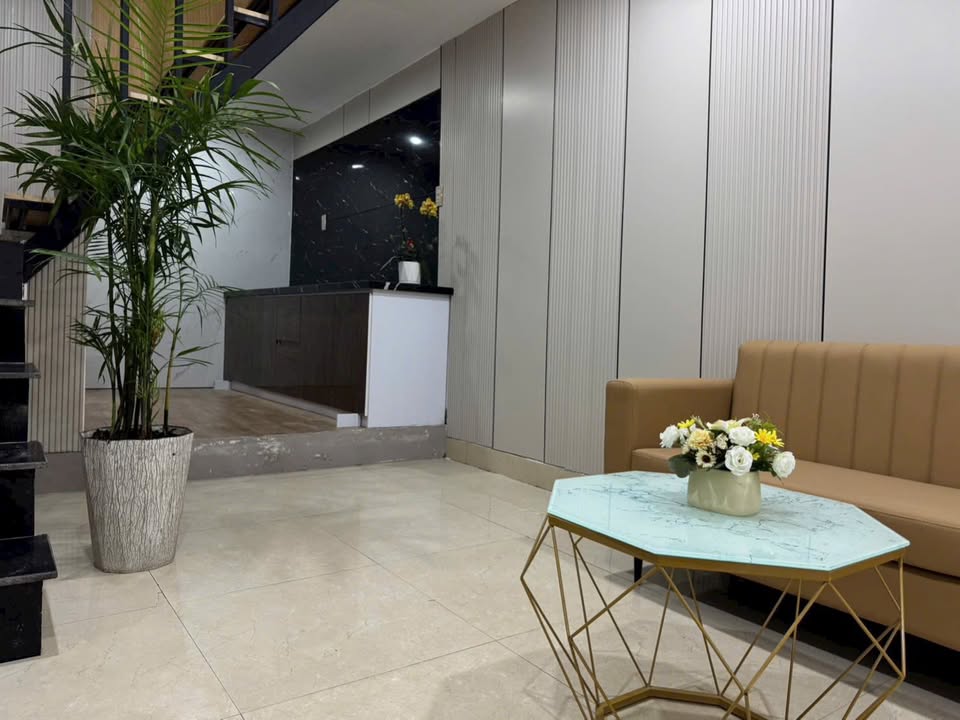 Nhà 2 Tầng Kiệt Lê Cơ, Hải Châu - 42m² Full Nội Thất, 1.38 Tỷ