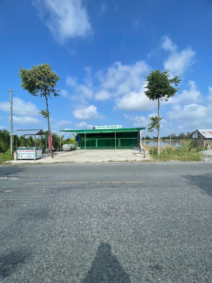 Nhà Mặt Tiền Lộ Nhựa Xuyên Á, An Minh - 1680m², 3PN, Giá 2.5 Tỷ