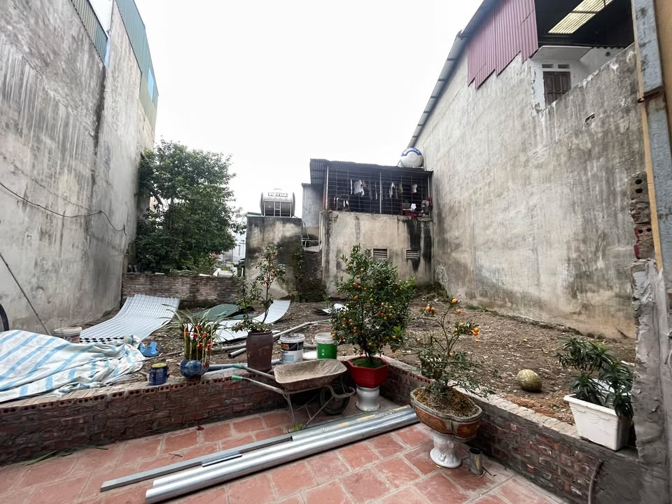 Đất Nền Phường Nông Trang, Việt Trì 105m² - Giá 2 Tỷ, Ô Tô Tới Đất