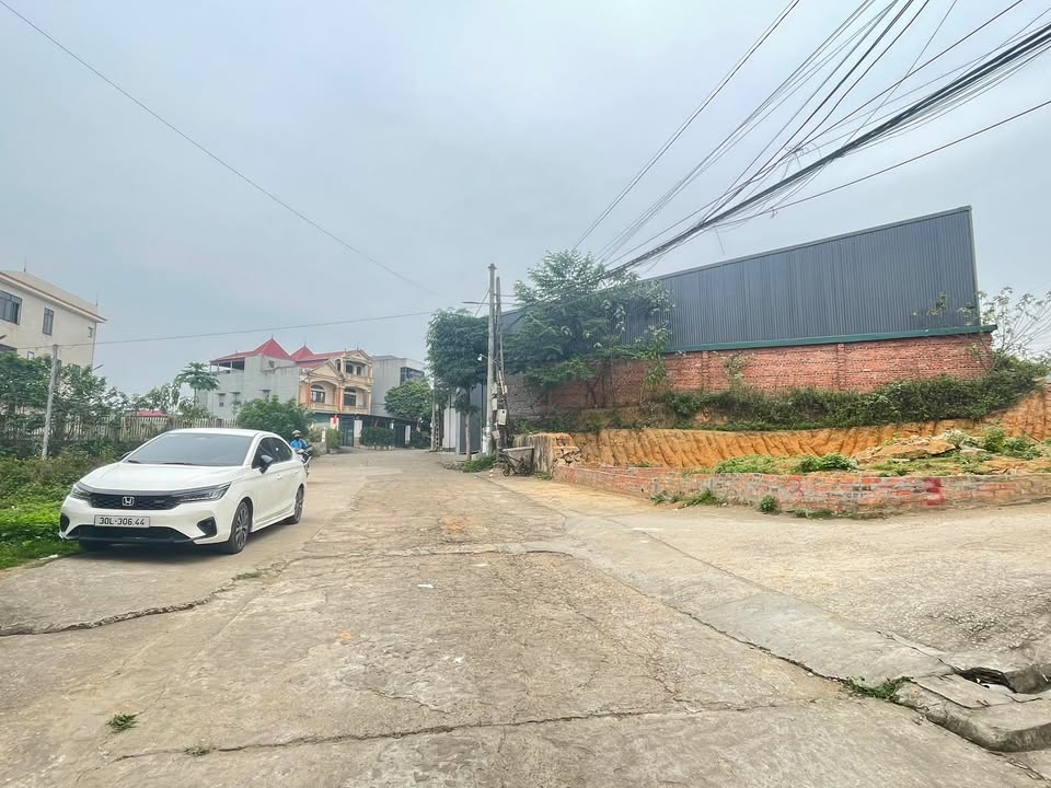 Đất nền Vân Phú 70m² - Đường to ô tô, 2 mặt tiền đắc địa!