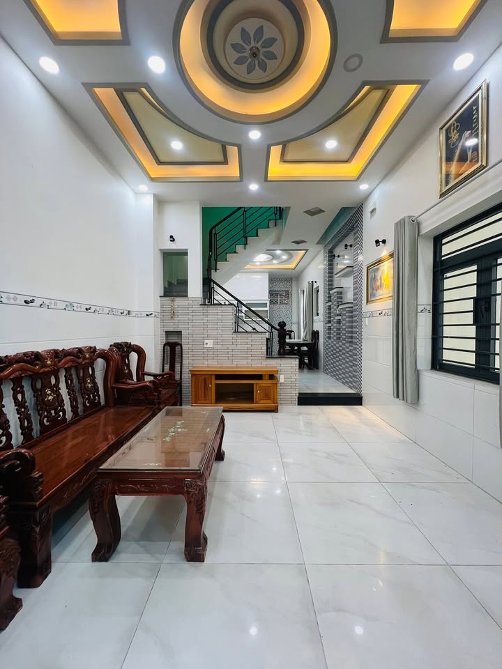 Cho Thuê Nhà 3 Tầng Đường 30 Linh Đông, Thủ Đức - 192m² Giá 14 Triệu/tháng