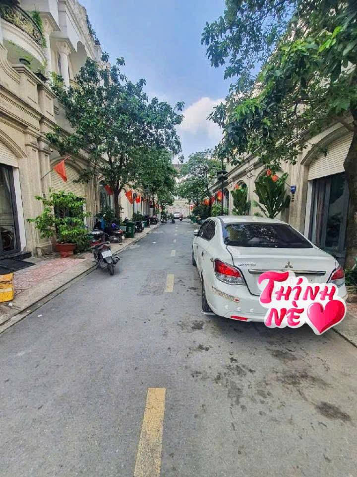 Nhà Phố Vĩnh Lộc Bình Tân - 68m² 4PN, Sổ Hồng Riêng, Giá Hơn 6 Tỷ