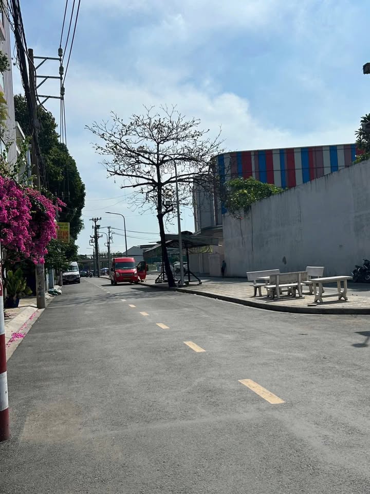 Nhà riêng Tân Phú 36m² giá 4.5 tỷ - Vị trí đắc địa!