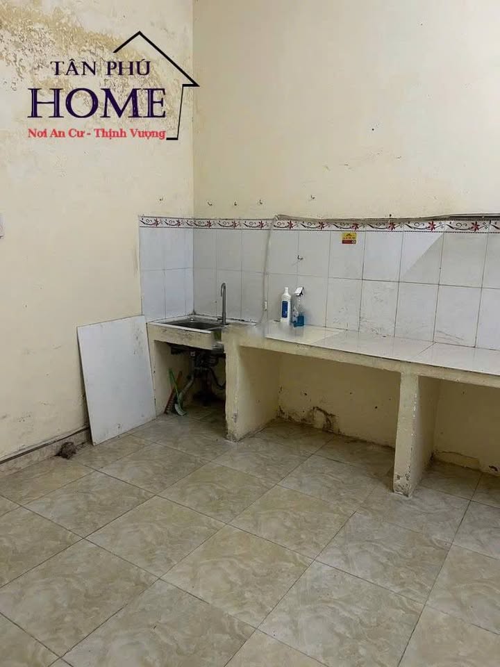 Nhà hẻm 6m Tân Phú 64m² giá 7 triệu - Giá tốt hiếm có, an cư lý tưởng!