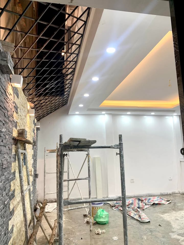 Nhà Phố Lò Đúc Hai Bà Trưng 40m² 5 Tầng - Sổ Đỏ Chính Chủ