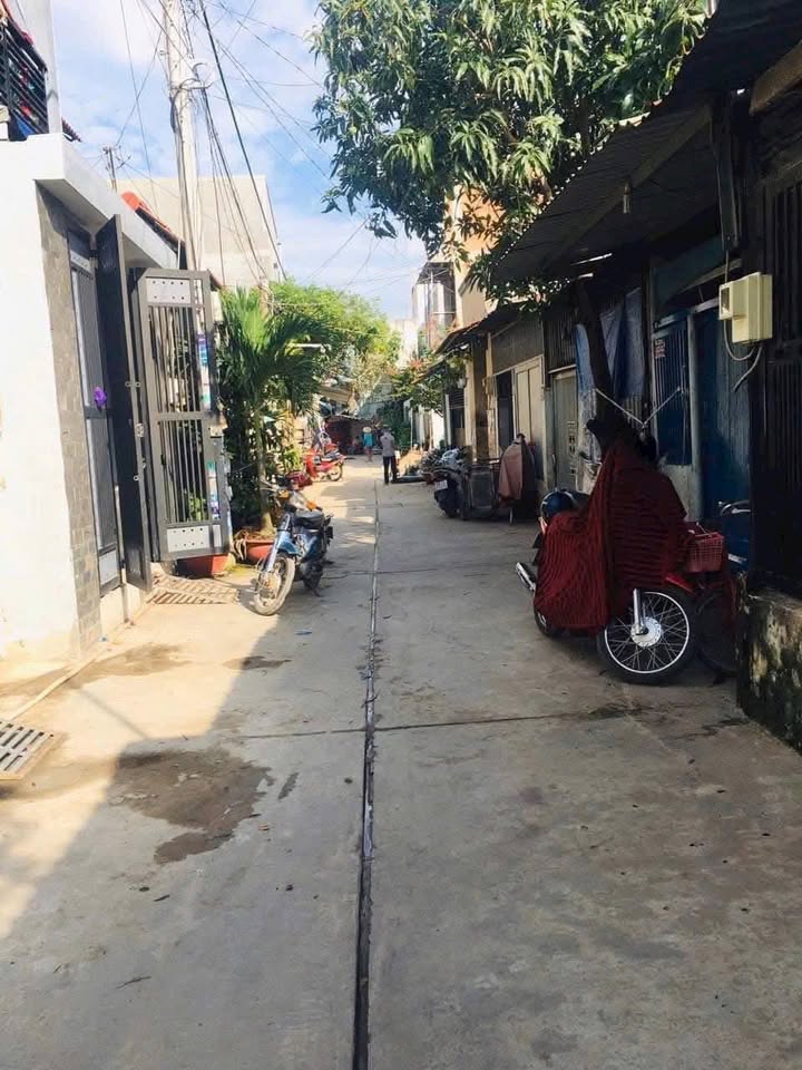 Bán Đất Vàng Quận Bình Tân 75m² - Sổ Đỏ Vuông Vắn, Giá 4.5 Tỷ