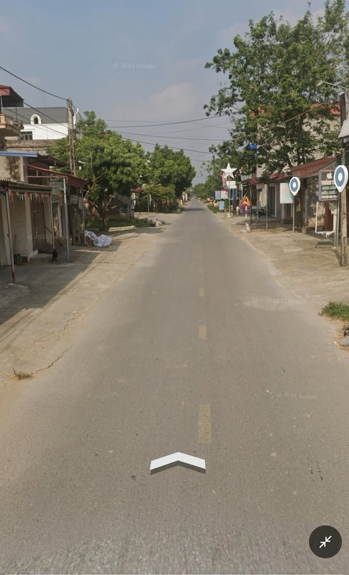 Nhà Phố Xã Tân Sơn, Lục Ngạn 115m² - Mặt tiền kinh doanh đắc địa!