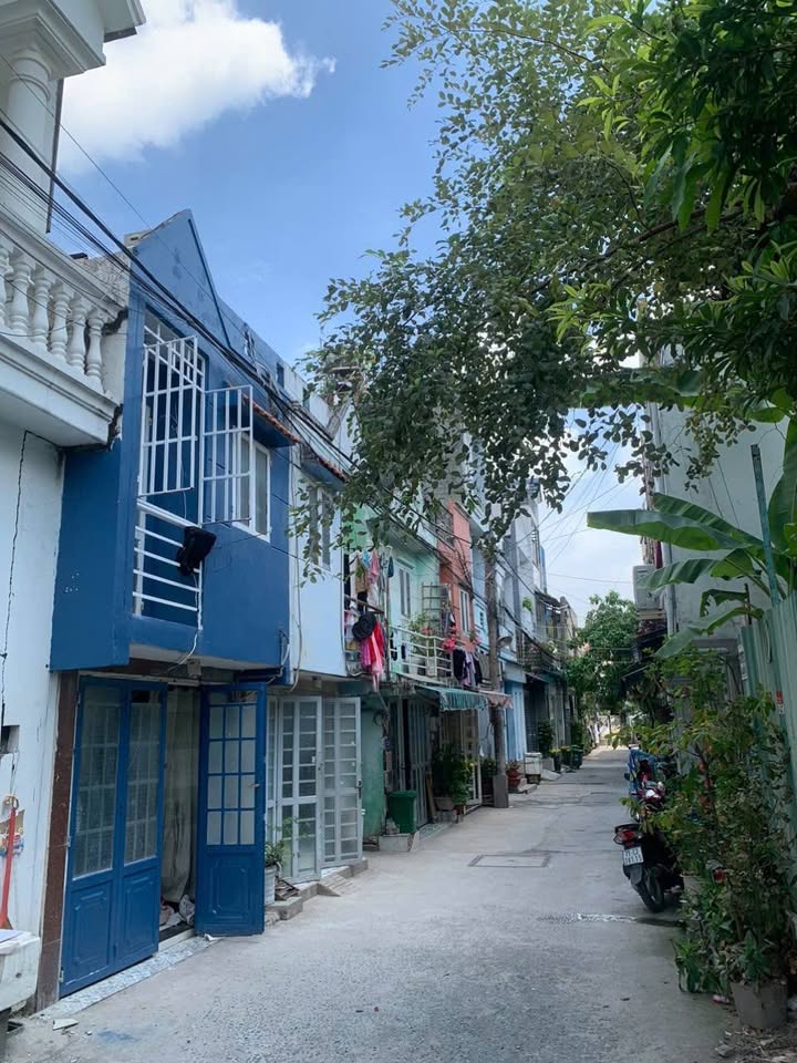 Nhà Thạnh Xuân 18, Q12 - 21m² Hẻm Xe Hơi, 1.2 Tỷ TL