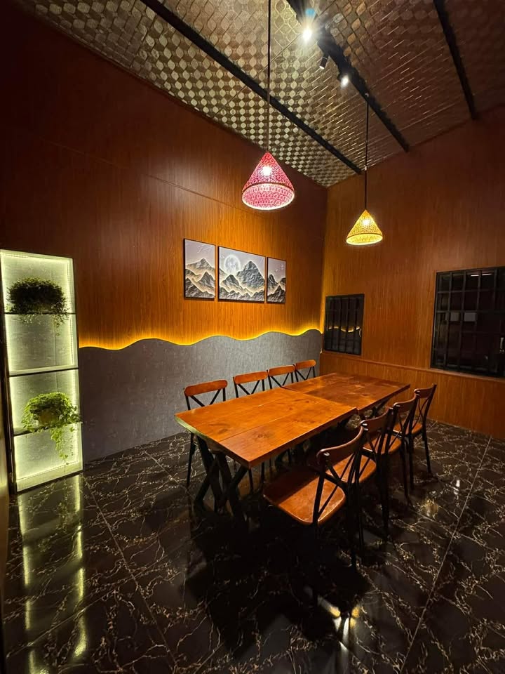 Mặt Bằng Nhà Hàng 800m² Mặt Tiền Huỳnh Thúc Kháng, Đà Lạt - Kinh Doanh Đắc Địa