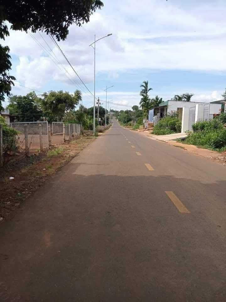 Bán Gấp 2 Lô Đất Liền Kề Mặt Tiền Lê Văn Hưu, Buôn Hồ - 468m² - 3.12 Tỷ