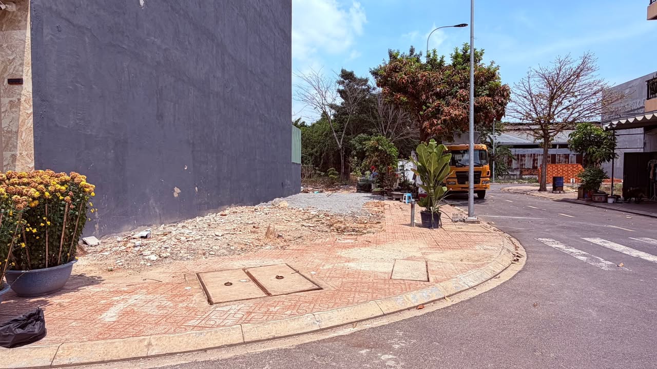 Bán Đất Lô Góc 2 Mặt Tiền An Phú, Thủ Đức - 92m² Sổ Đỏ Full Thổ Cư