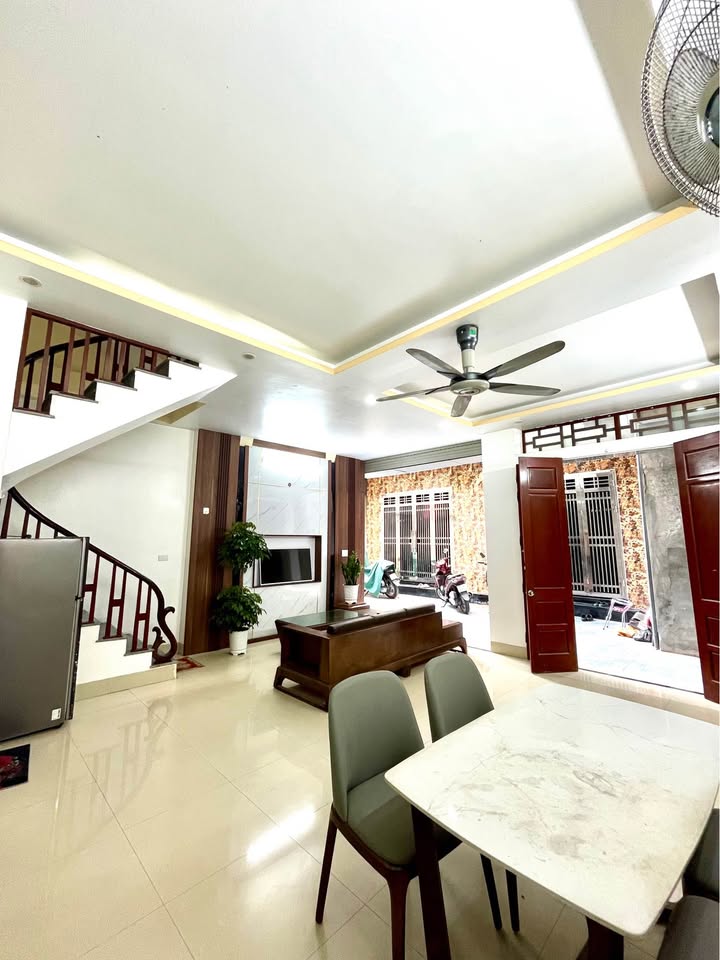 Bán nhà 3 tầng 41m² trung tâm TP Thái Bình, gần BV Đa Khoa