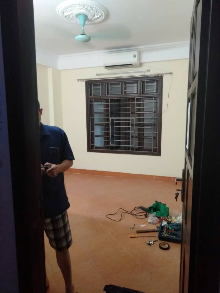 Cho thuê phòng trọ 20m² Đống Đa, Hà Nội - Giá 3.5 triệu/tháng, sẵn sàng ở ngay