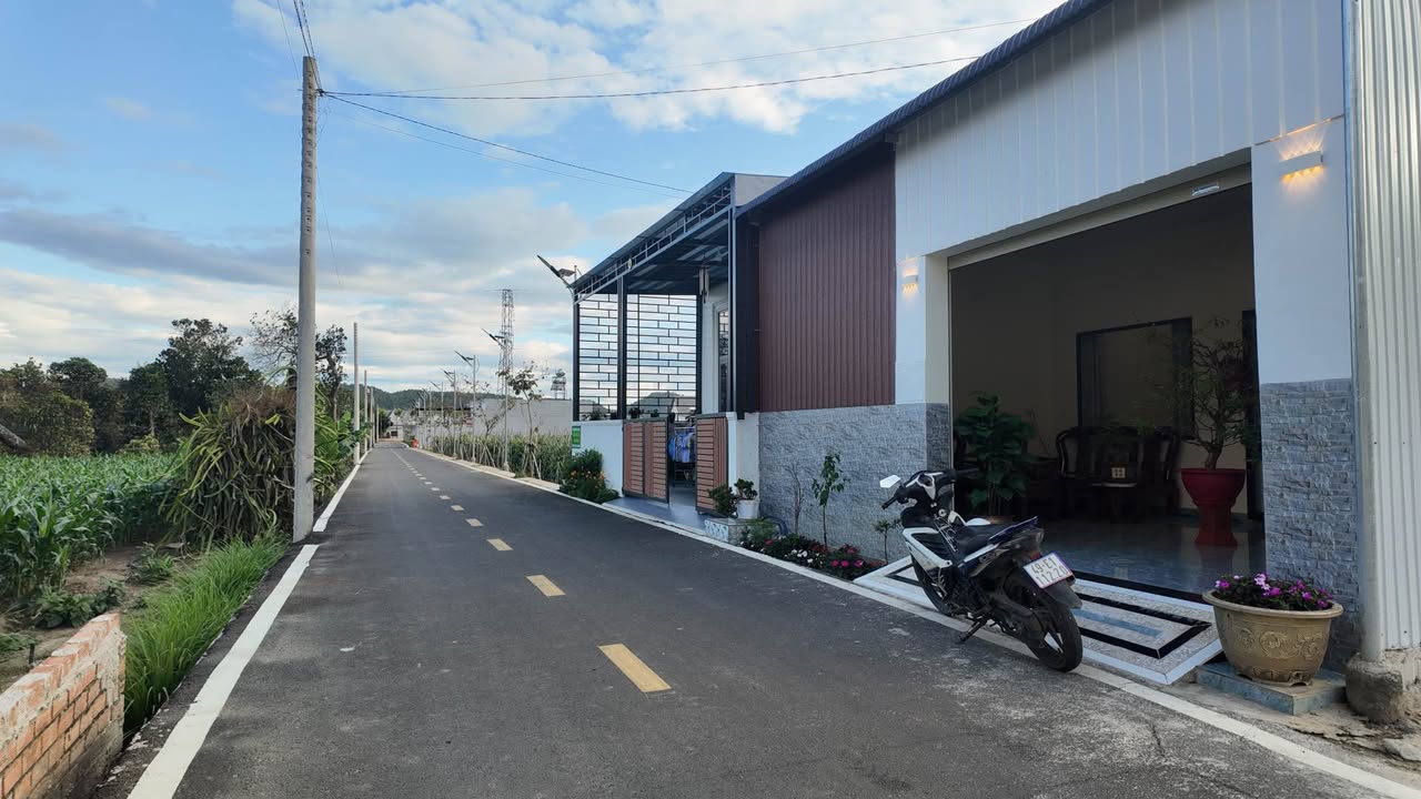 Nhà riêng Xã Phú Hội, Đức Trọng 107m² - Sẵn sàng ở ngay, sổ hồng trao tay!