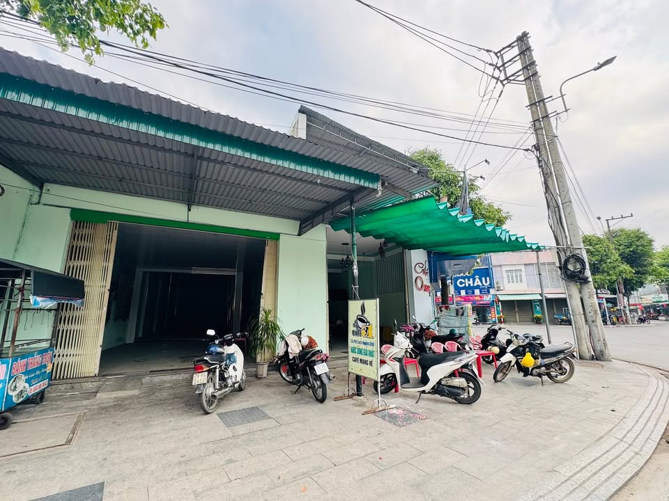 Cho thuê mặt bằng 2 MT Nguyễn Trãi, Quảng Ngãi - Vị trí đắc địa