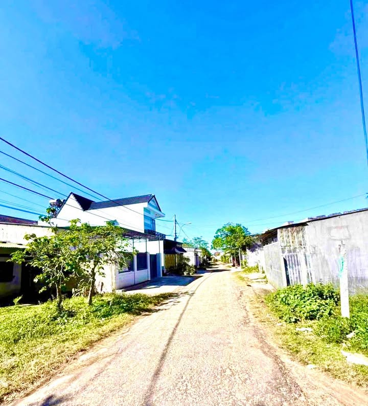 Đất nền Kon Tum 190m² giá 1.1 tỷ - Sổ đỏ chính chủ!