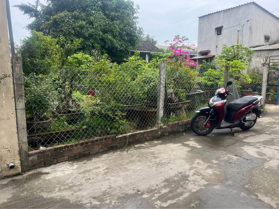 Đất nền TP Quảng Ngãi 101m² đường Lê Lợi - Hẻm ô tô, sổ đỏ sẵn sàng!