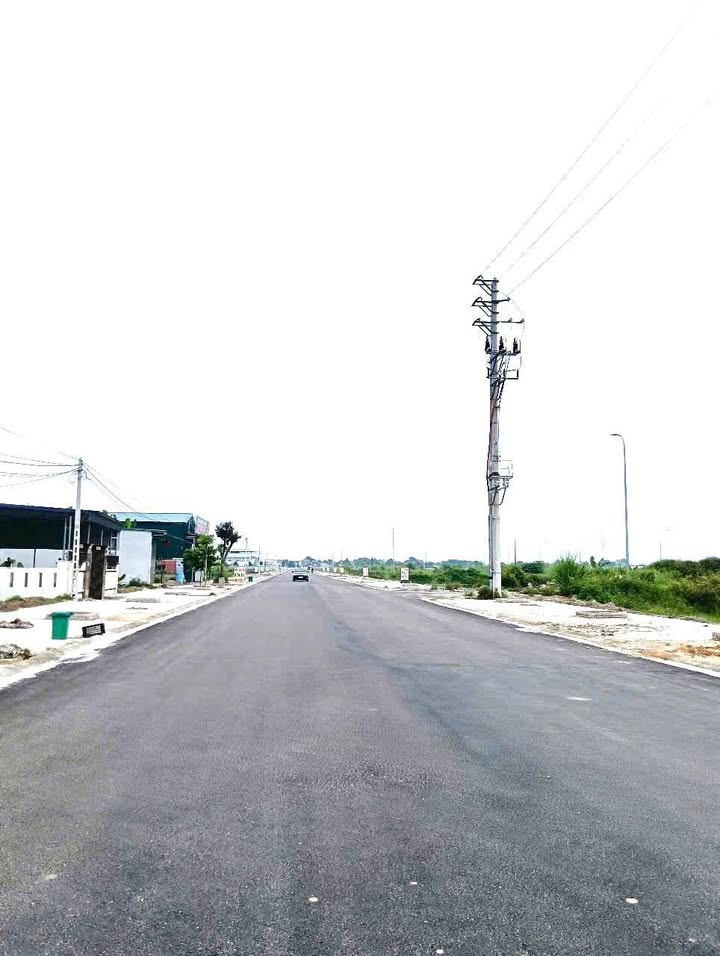 Bán Gấp Liền Kề MBQH 3952 Quảng Trạch 122m² - Giá 1.3 Tỷ