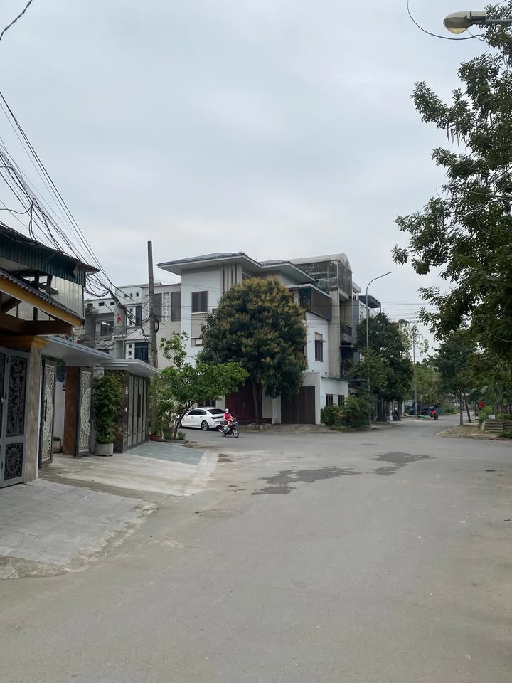 Đất nền Việt Trì 82.2m² - Sổ đỏ chính chủ, đường ô tô tải tránh!