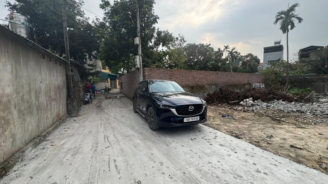 Đất nền Quang Trung, Uông Bí 98m² - Sổ hồng sẵn, ô tô vào nhà