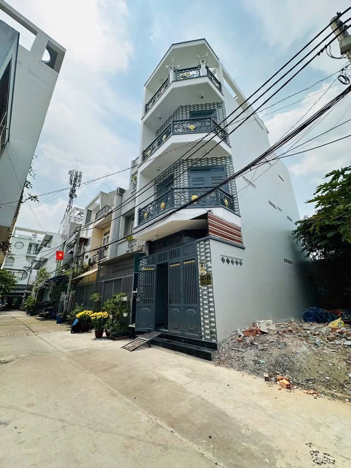 Cho thuê nhà nguyên căn Lê Văn Quới, Bình Tân - 4PN, 3 lầu, 13 Triệu/tháng