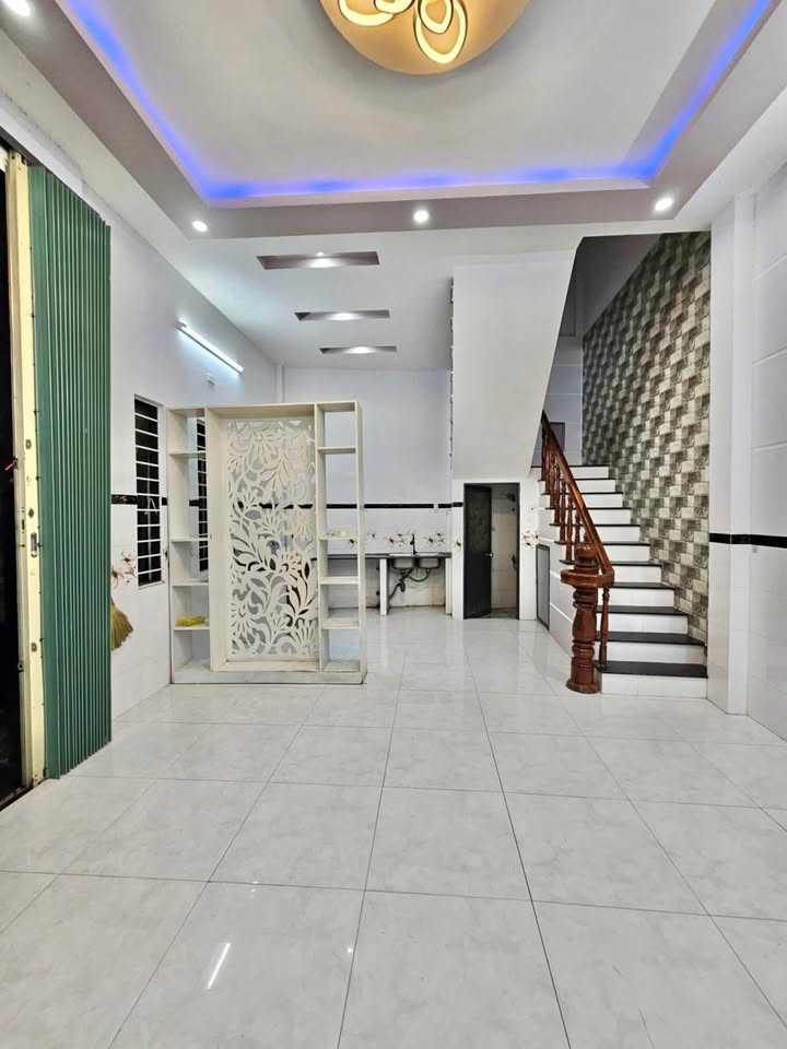 Nhà Hẻm Võ Văn Dũng, Quy Nhơn - 41.5m², 3 Tầng, Giá 2 Tỷ - Sổ Đỏ Chính Chủ