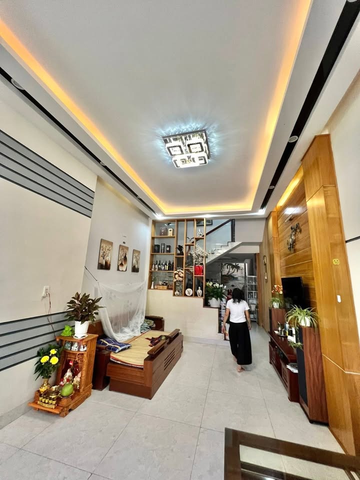 Nhà Phố Lê Thanh Nghị Quy Nhơn 72m² giá 4 tỷ - Sổ đỏ sẵn, giao dịch ngay!