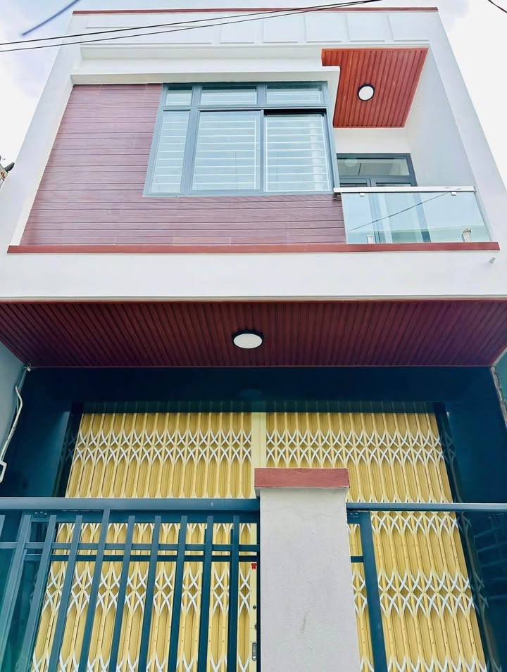 Nhà Hẻm Trần Hưng Đạo Quy Nhơn 65m² - 2 Tầng, Sổ Đỏ Sẵn Sàng