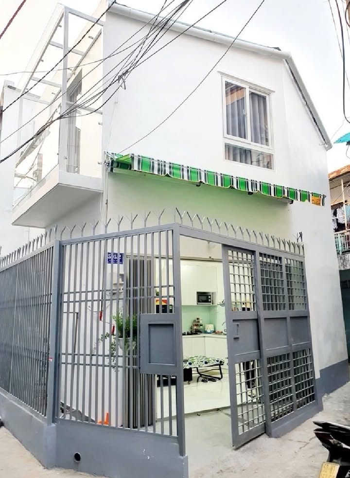 Nhà Riêng Quận 6 33m² giá 2.095 tỷ - Sổ hồng sẵn, không quy hoạch!