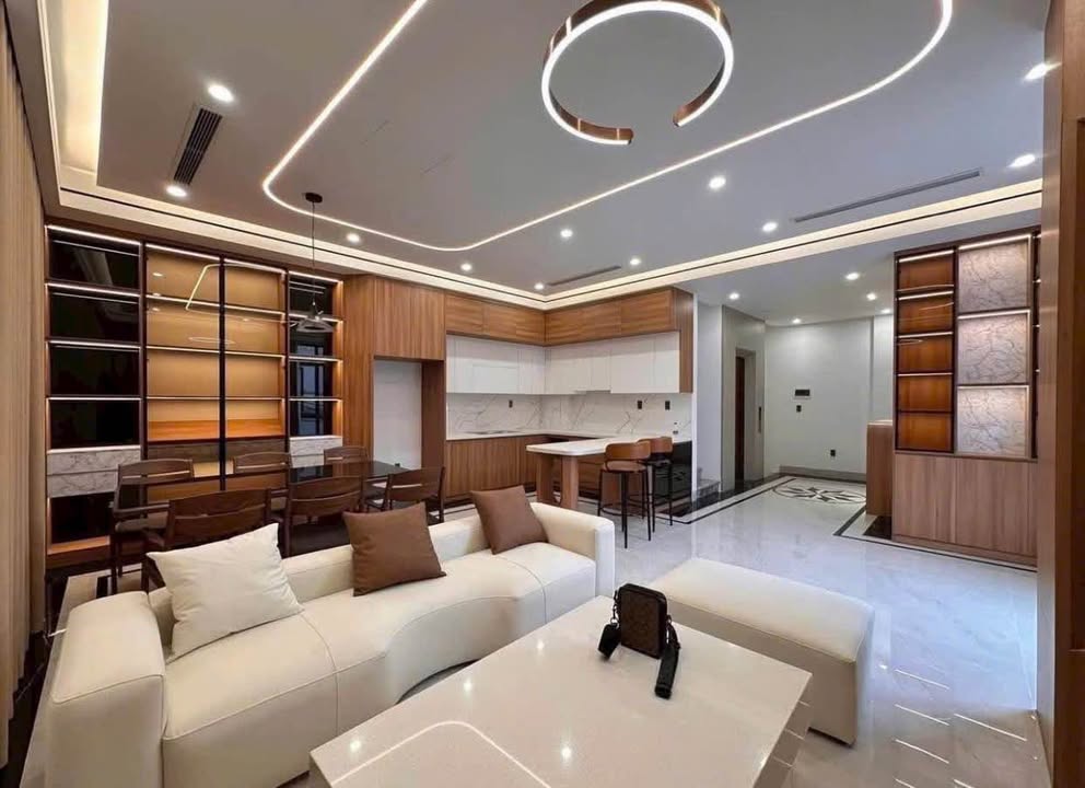 Nhà mặt đường Tô Hiệu 61.5m² - Vị trí đắc địa, kinh doanh đỉnh!